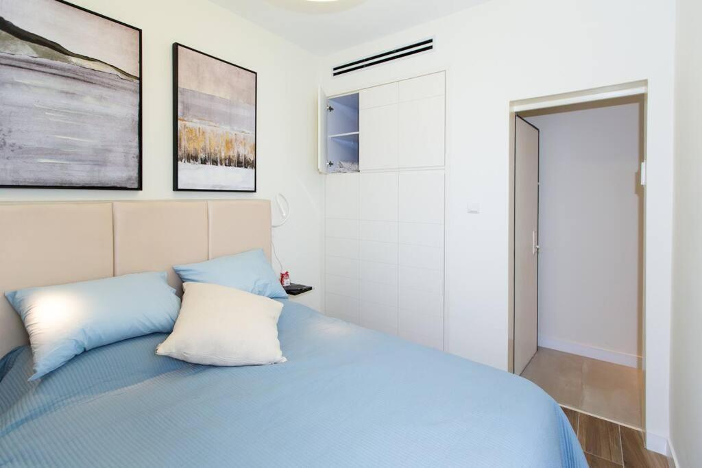 Aphrodite Suite Ashkelon Bagian luar foto